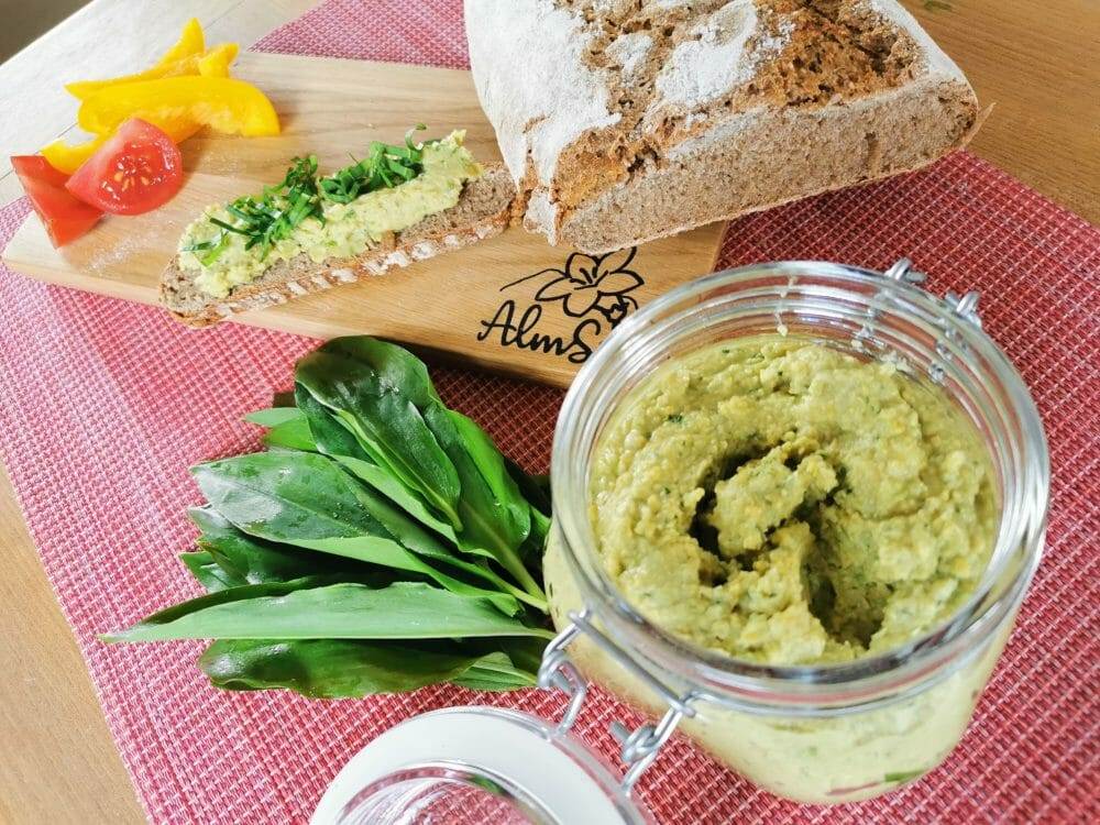 Bärlauch-Hummus